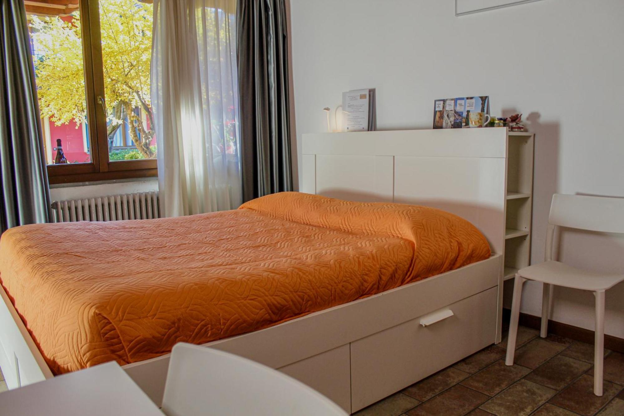 Easy Airport Private Parking Appartement *